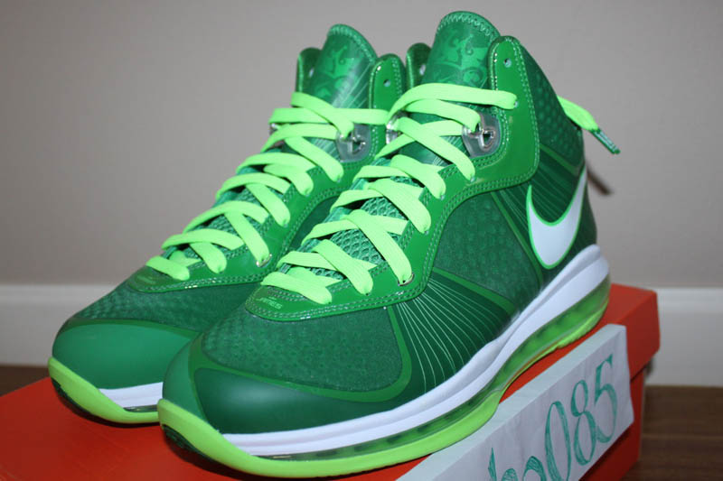 Nike Air Max LeBron 8 V/2 - Victory Green/White-Electric Green Sample