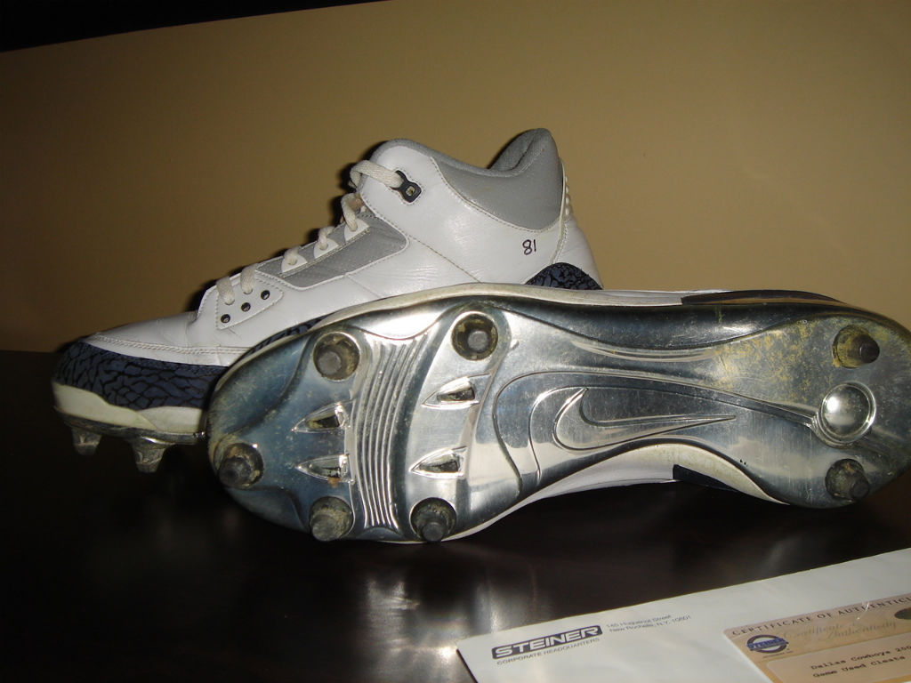 Air Jordan III 3 - Terrell Owens Dallas Cowboys PE Cleats (2)