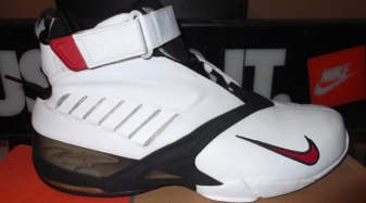 his nike zoom vick 1s - translucent 