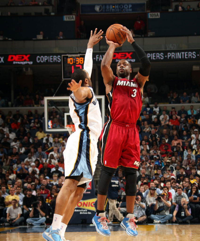 Dwyane Wade wearing Li-Ning Way of Wade Veterans Day (1)