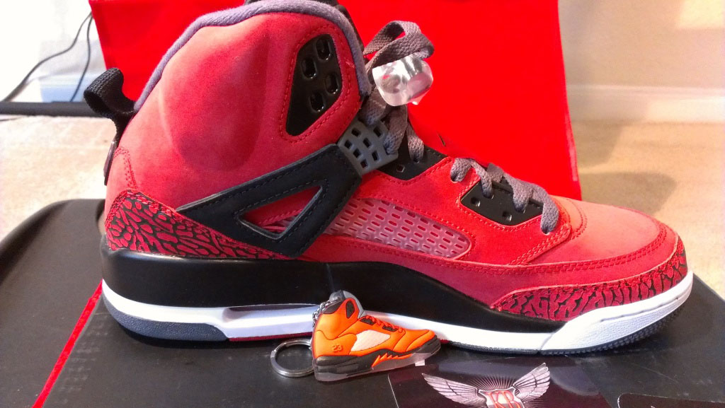 gym red spizikes