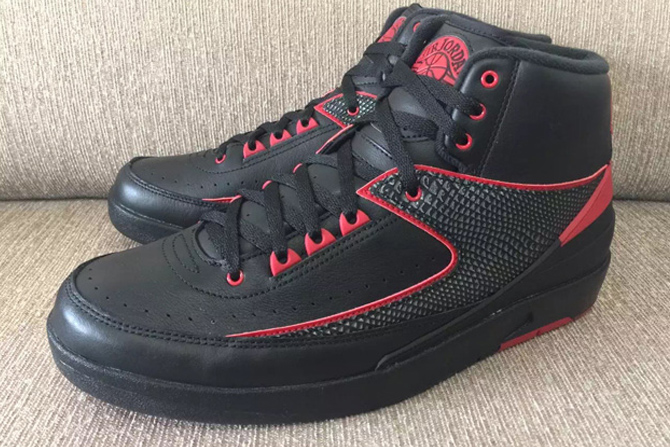 Here's Another Look at the Air Jordan 2 Retro 'Alternate '87' | Sole  Collector