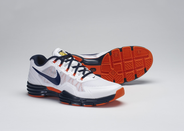 nike trek
