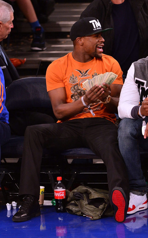 Floyd Mayweather wearing Christian Louboutin Men's Flat