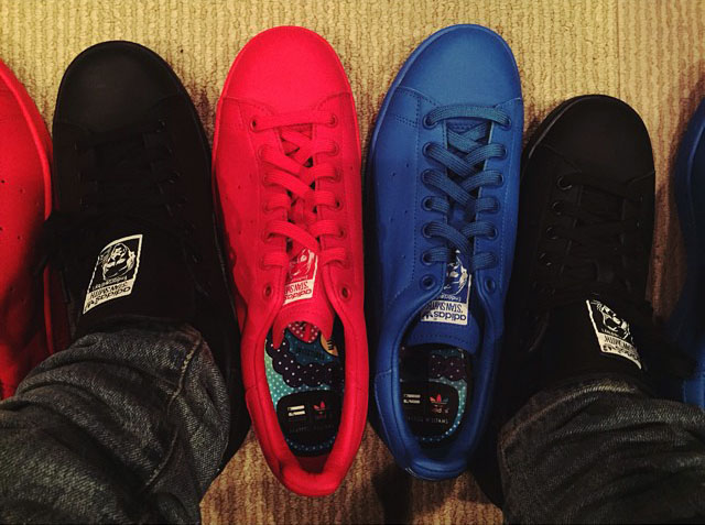 Big Sean Picks Up Pharrell x adidas Originals Stan Smith