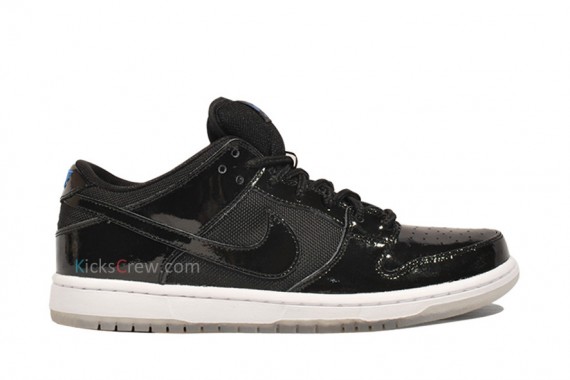 nike dunk sb low space jam