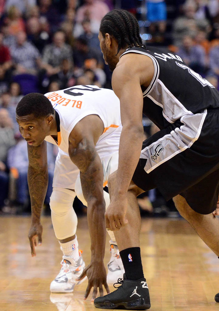 Eric Bledsoe wearing Air Jordan VIII 8 Orange Blaze (2)