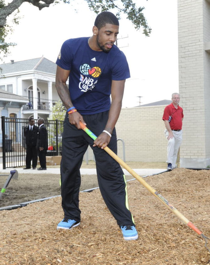 kyrie irving wearing jordans