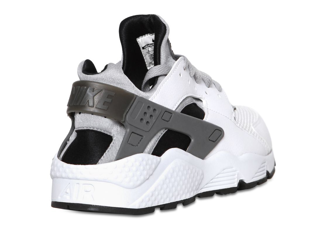 new black and white huaraches