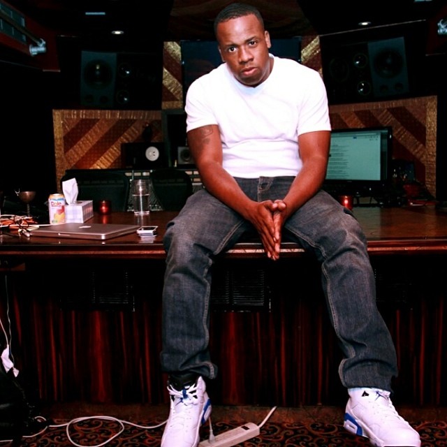 Yo Gotti wearing Air Jordan VI 6 Sport Blue