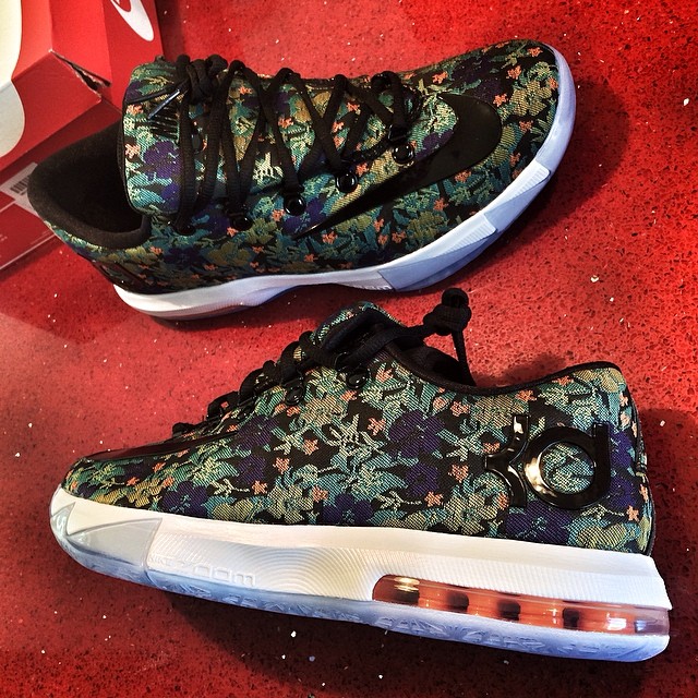 DJ Skee Picks Up Nike KD VI 6 Floral