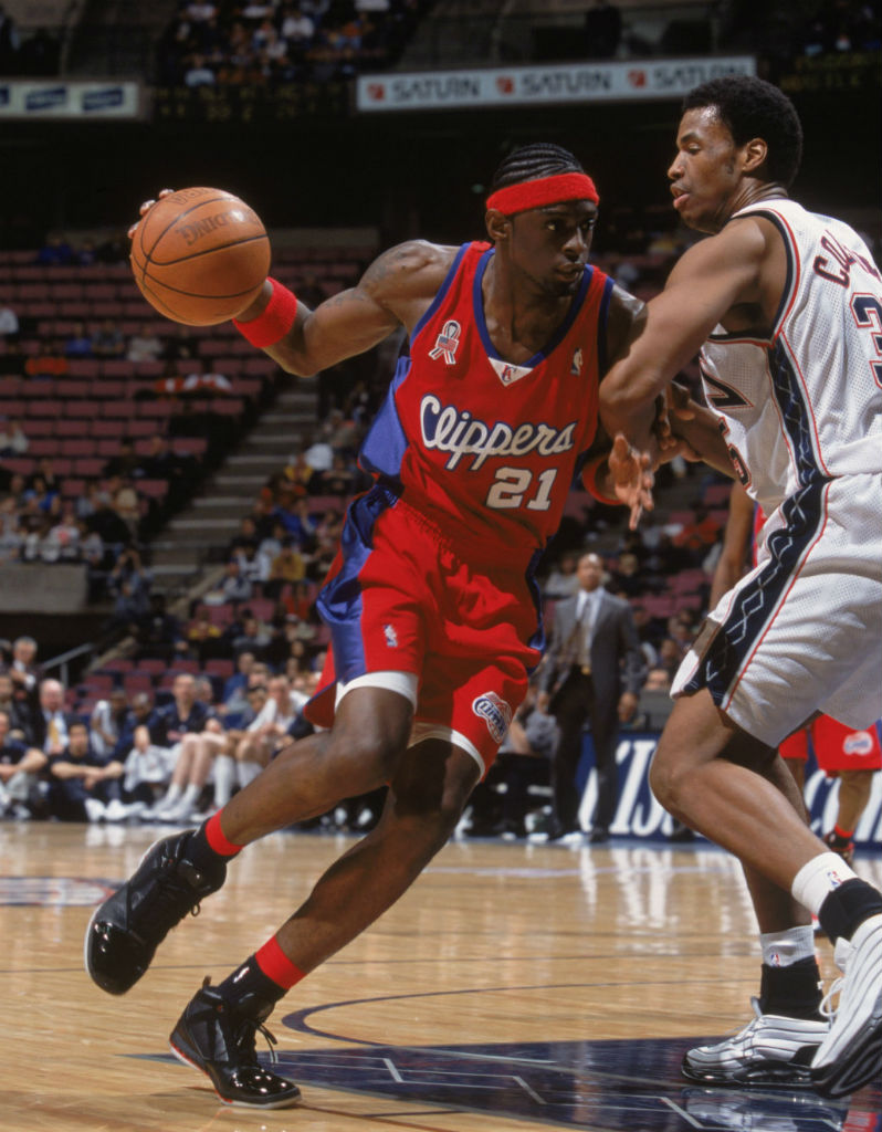 Air Jordan XVI 16 Darius Miles Los Angeles Clippers Away PE (2)