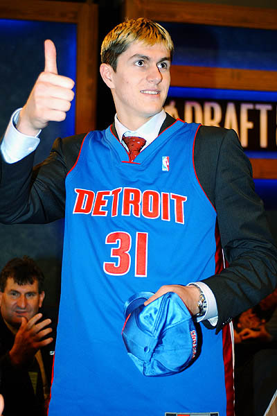 Top 10 Worst NBA Draft Suits - Darko Milicic