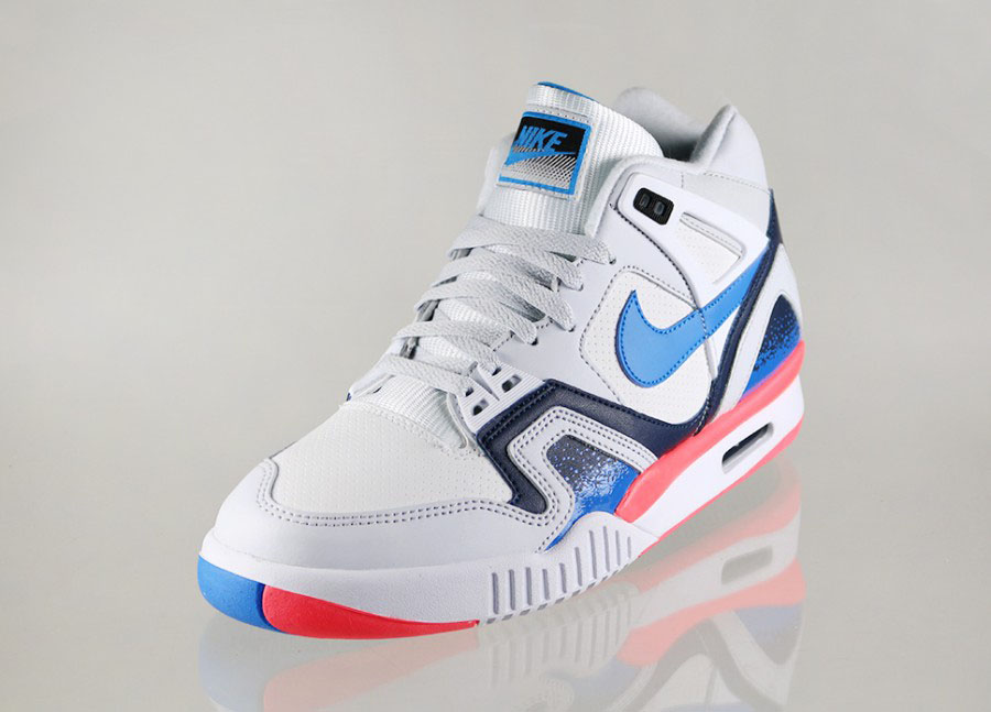 nike air tech challenge 2 photo blue