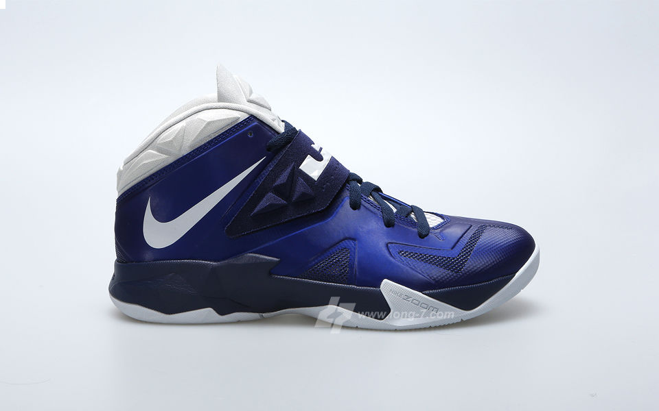 Nike Zoom Soldier VII Deep Royal Sample (1)