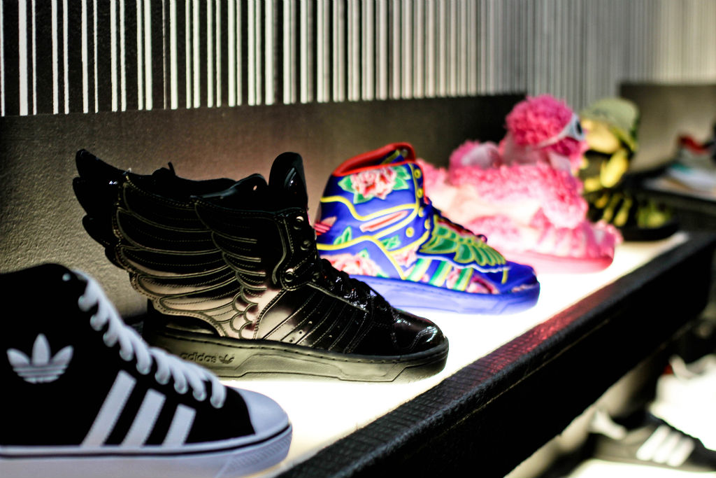 adidas jeremy scott eason chan