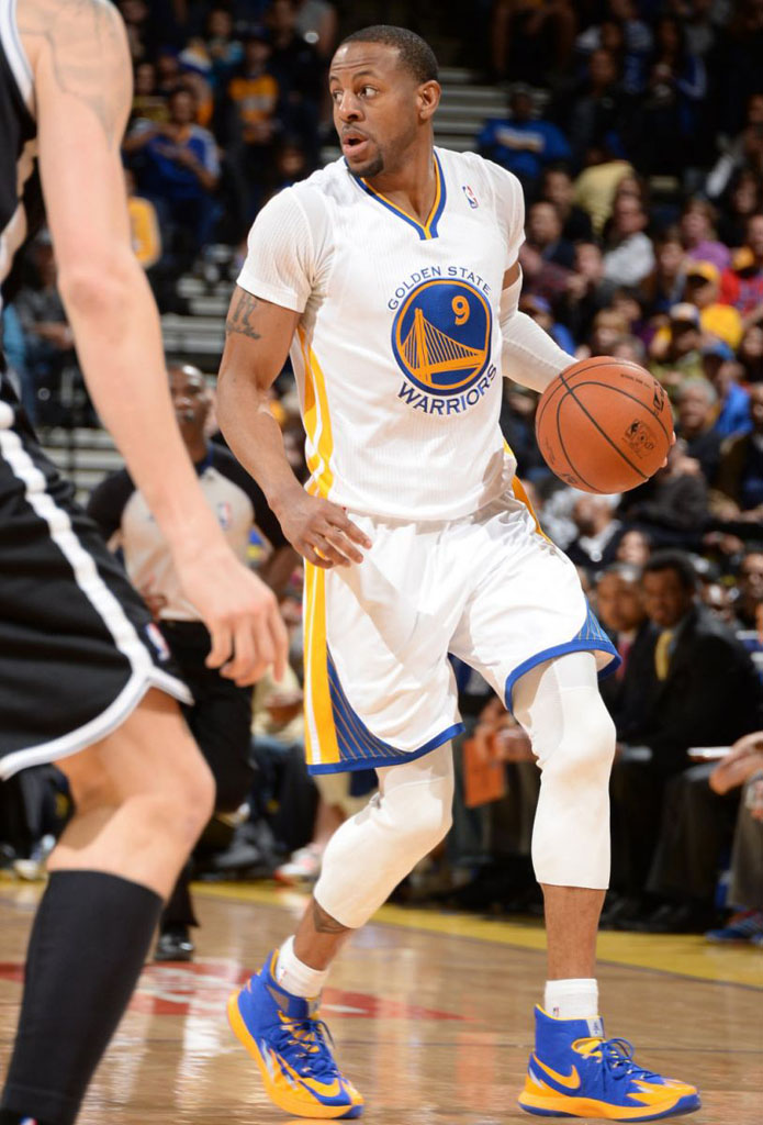 Andre Iguodala wearing Nike Zoom HyperRev Yellow/Blue PE