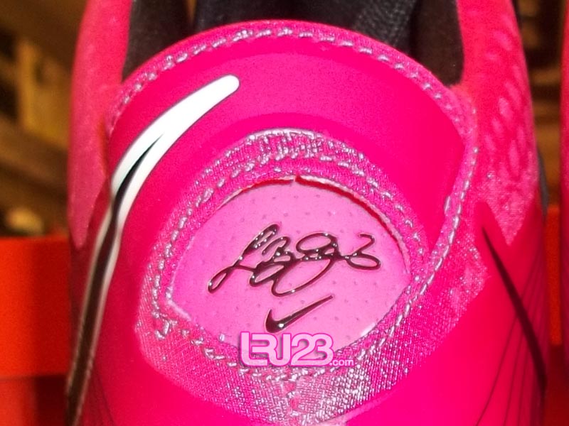 lebron 8 v2 think pink