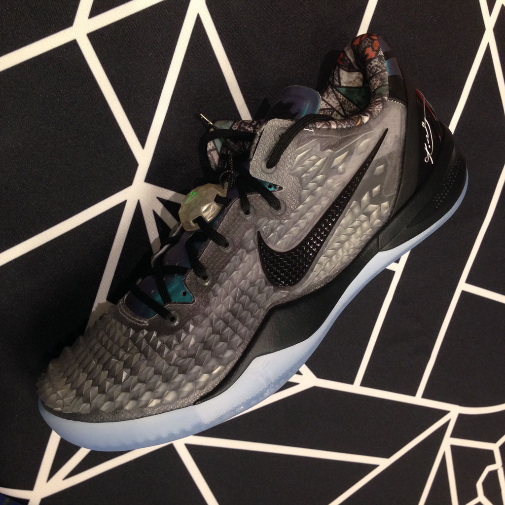 NIKEiD Kobe 8 SS Gumbo League Black/Grey