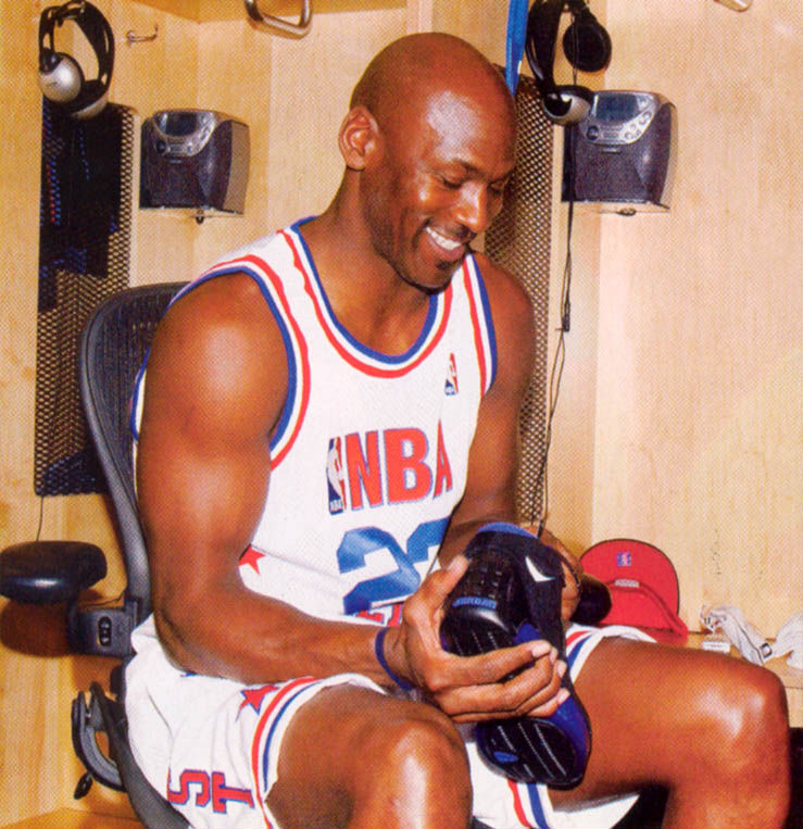 #2350 // 50 Classic Michael Jordan All-Star Game Photos (7)