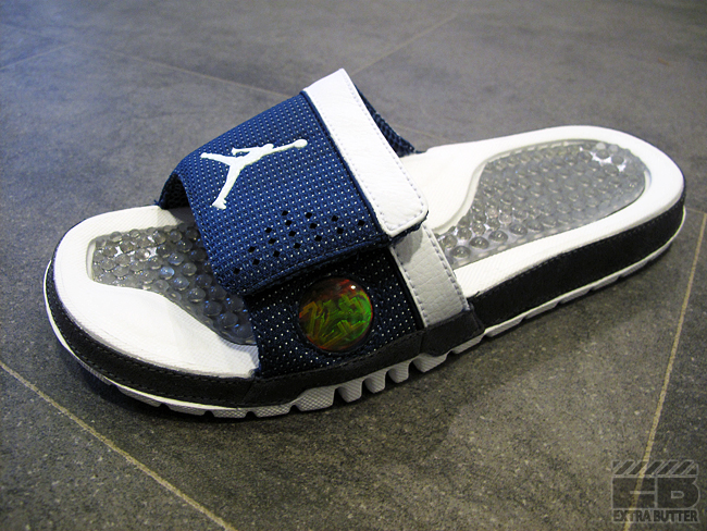 jordan retro flip flops