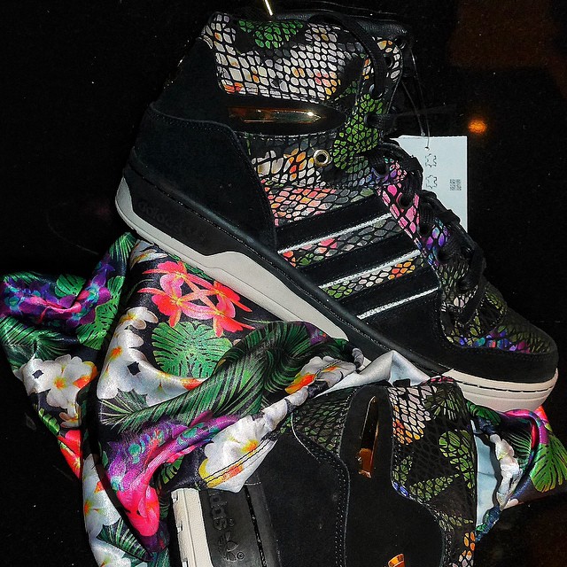 DJ Clark Kent Picks Up Big Sean x adidas Originals Metro Attitude