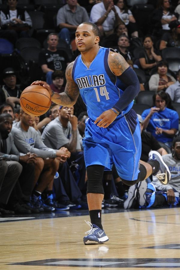 Jameer Nelson wearing Nike Zoom Run the One