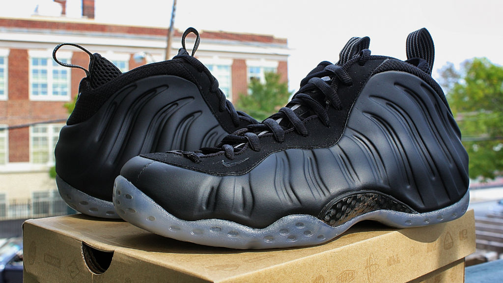 foamposite one stealth