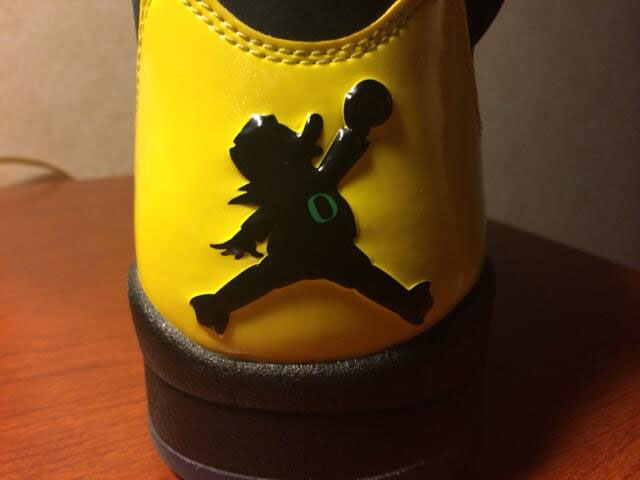 Air Jordan 5 Retro Oregon Black JumpDuck (2)