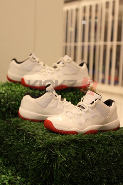 Air Jordan 11 XI Low Retro Shoes White Black Varsity Red 306008-111 (7)