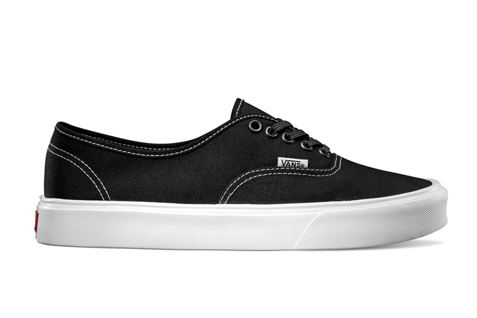 Vans LXVI Authentic Lite Black