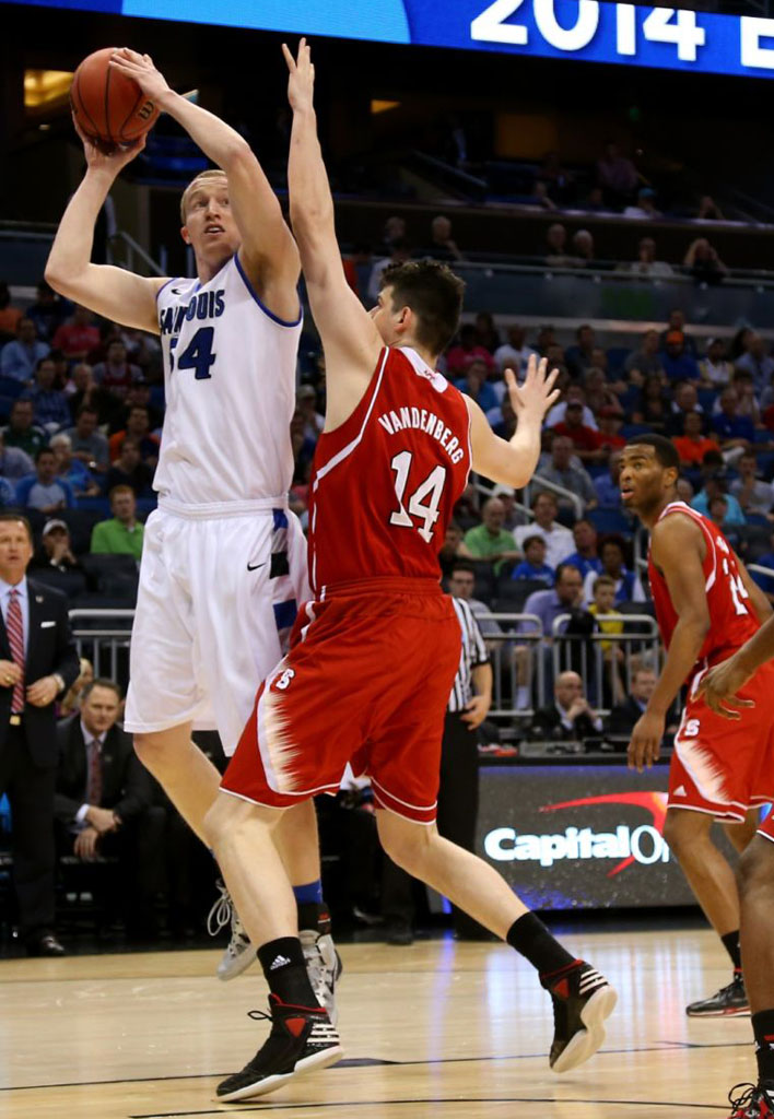 Jordan Vandenberg wearing adidas D Rose 2.5