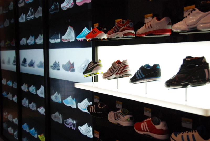 adidas adiVerse Virtual Shopping Wall