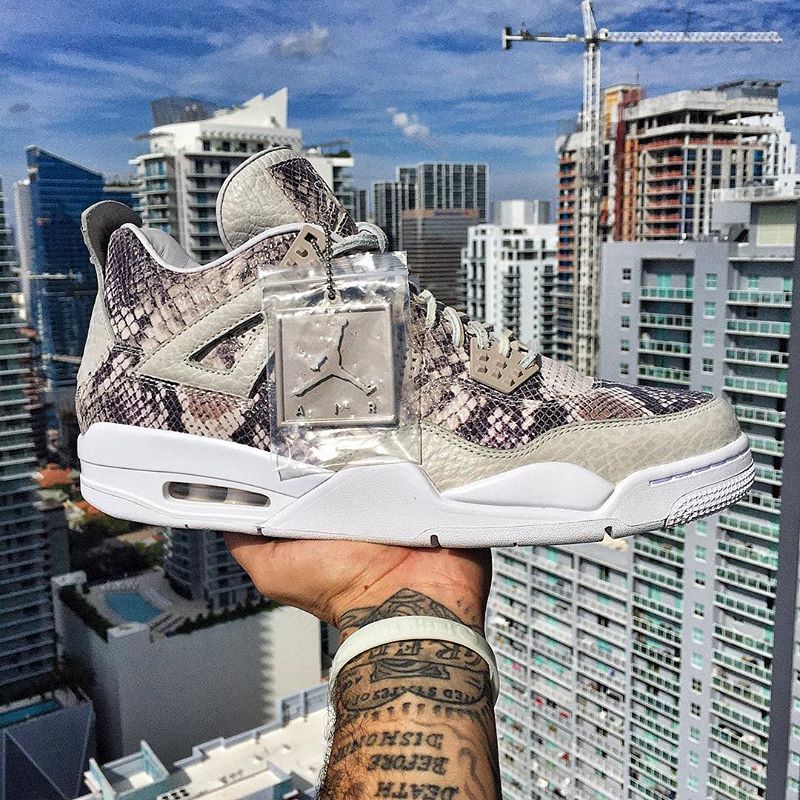 pinnacle snakeskin 4s