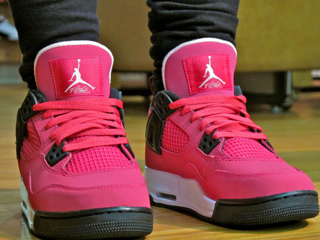 jordan 4 voltage cherry