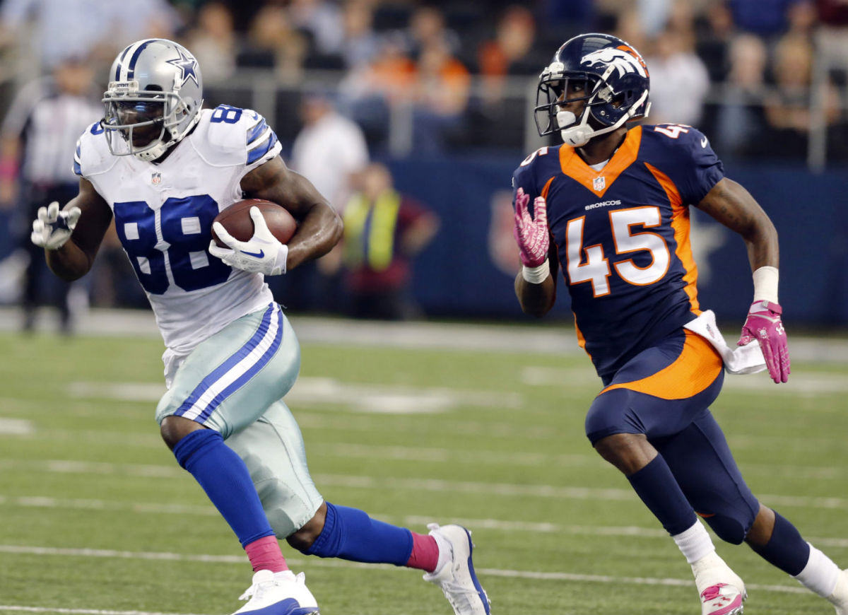 Dez Bryant Wears Air Jordan 12 XII Low Dallas Cowboys PE Cleats (10)