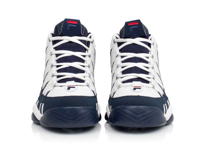 Fila deals baseball shoes