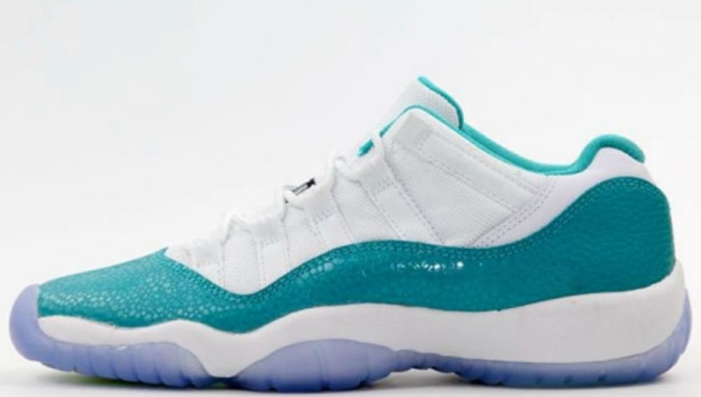 jordan 11 aqua