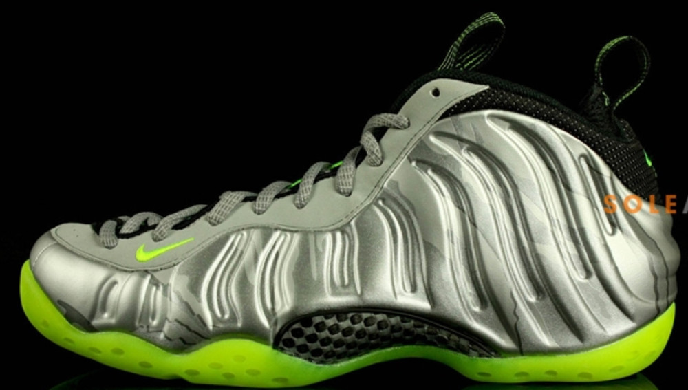 grey and lime green foamposites