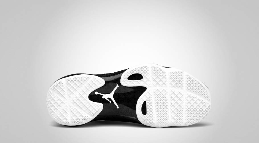 Air Jordan 2012 Q White Black Varsity Red 508320-182 (3)