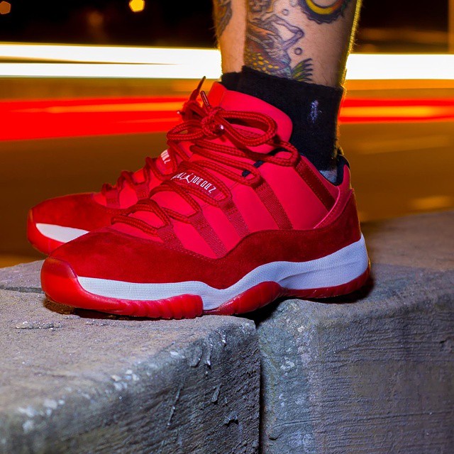 All red store jordan 11 low