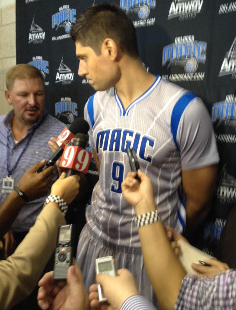 Orlando Magic Silver Sleeved Pride Uniforms (4)