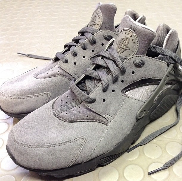 nike air huarache le cool grey