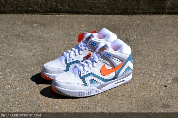 Nike air tech store challenge 2 clay blue