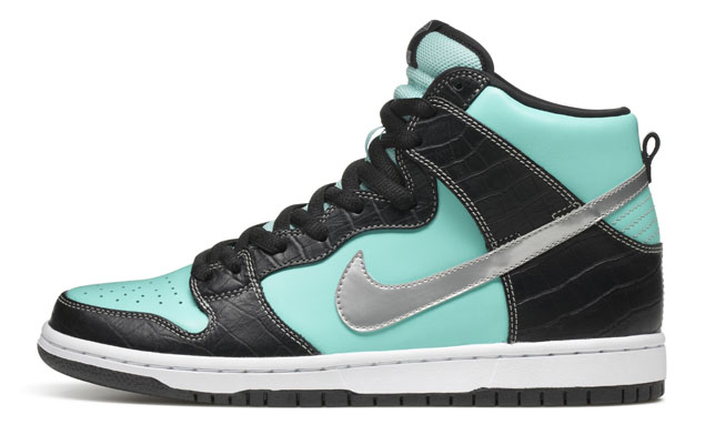 Diamond Supply Co. x Nike SB Dunk High Tiffany