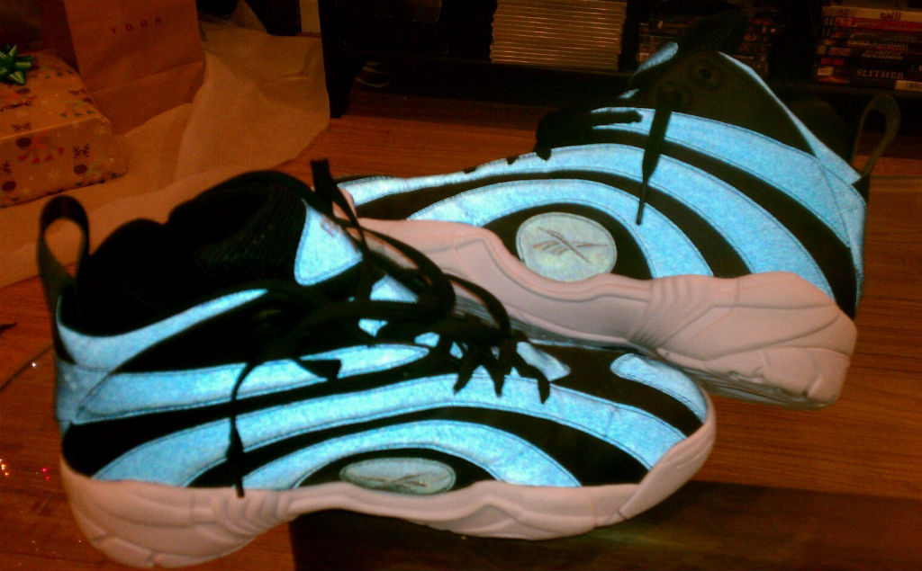 Reebok Shaqnosis Black Blue Reflective Sample V51848 (7)