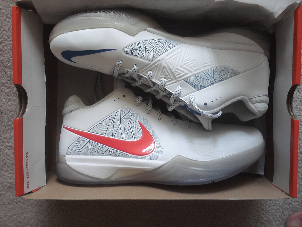 Spotlight // Pickups of the Week 11.10.12 - Nike Zoom KD III Scoring Title by Weather