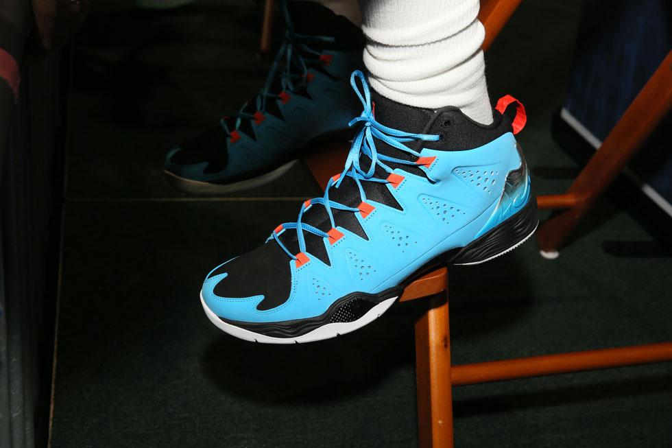 Carmelo Anthony wearing Jordan Melo M10