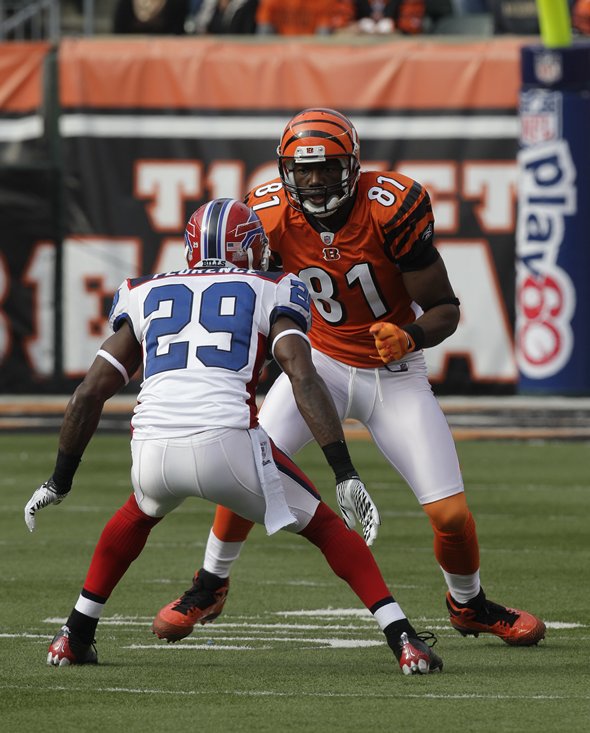 Terrell Owens Jordan AJ III PE Cleats Orange