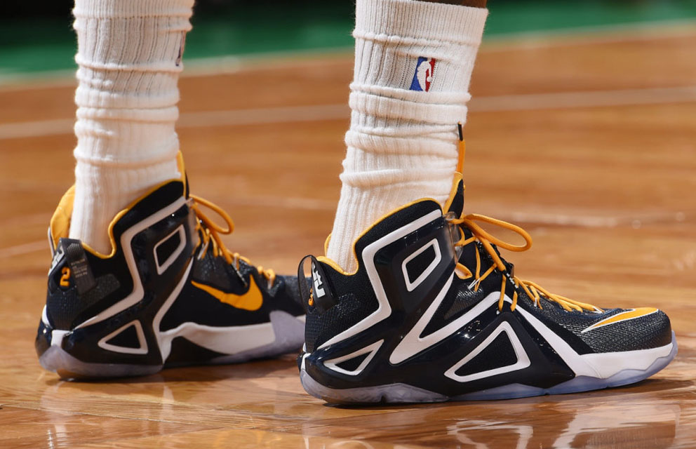 #SoleWatch: LeBron James Debuts a New Nike LeBron 12 Elite PE in Game 3 ...